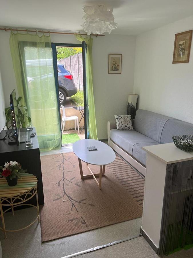 Superbe appartement avec parking prive et entrée autonome Rennes Esterno foto
